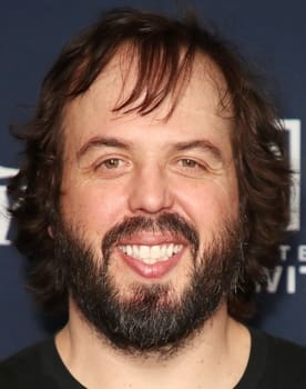 Angus Sampson