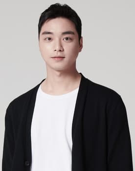 Kim Mo-beom