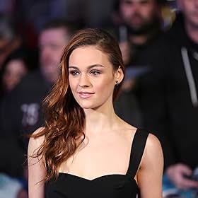 Sophie Skelton