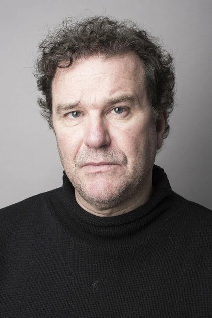 Douglas Hodge