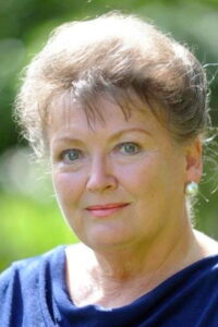 Sarah Badel